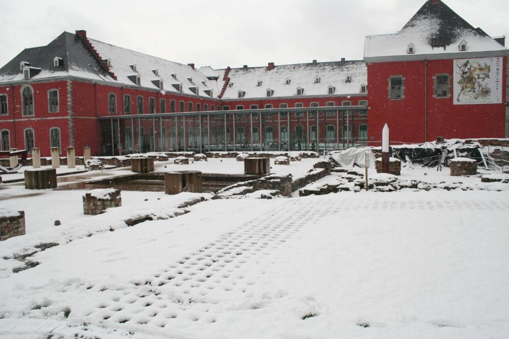 Hostellerie La Maison Stavelot Esterno foto
